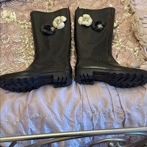 Camillia rain boots